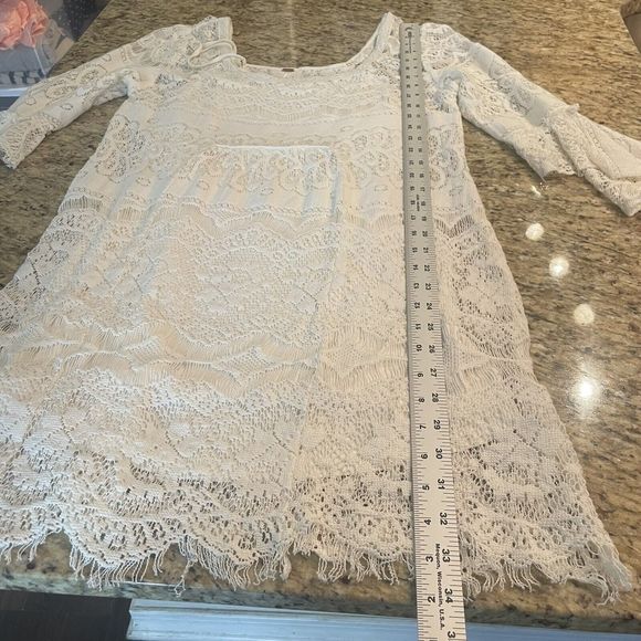 FREE PEOPLE Medium TEA LACE DRESS IVORY LACEY chic Peasant  distressed mini - Picture 11 of 12
